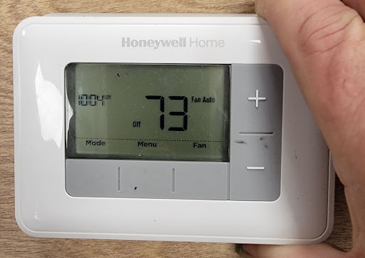 How to Change the Battery on a Honeywell Thermostat