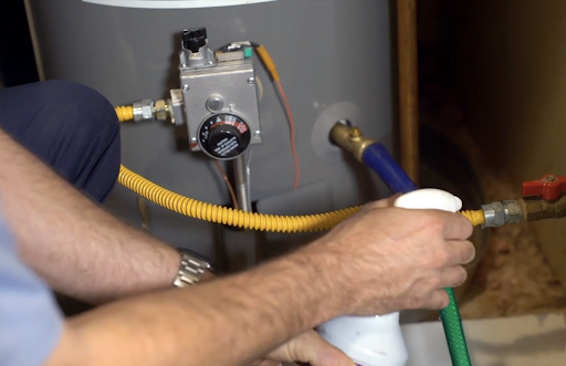Does a Leaking Water Heater Need to Be Replaced?